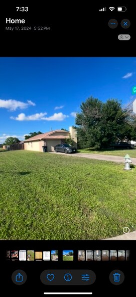 Building Photo - 2101 Carousel Dr