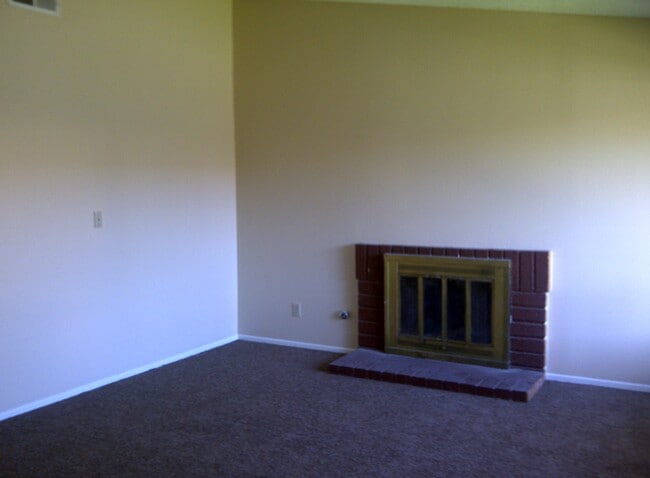 Building Photo - 4277 Noyer Ln