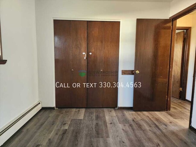 Building Photo - 285 Villa St