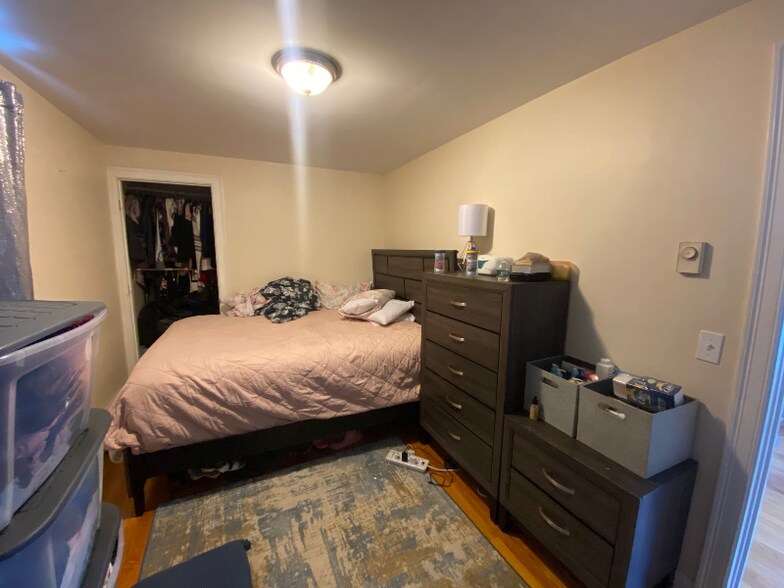 Building Photo - 18 Congress Pl