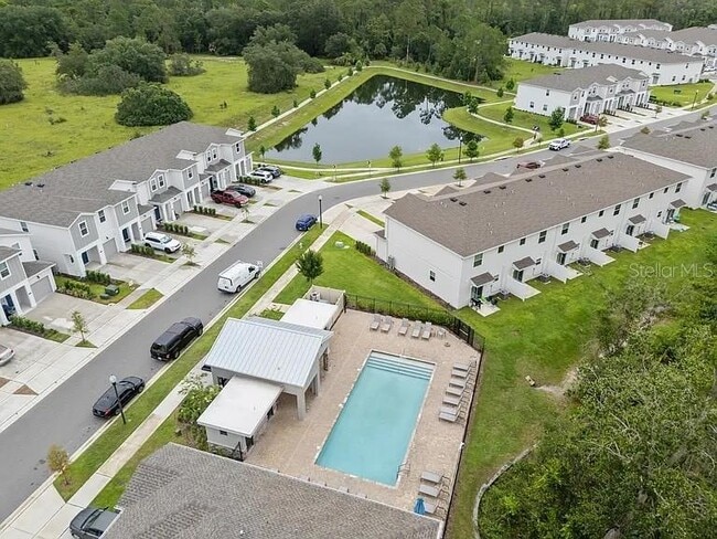 Building Photo - 7456 Stone Crk Trl