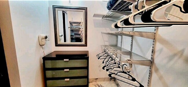 Building Photo - 474 S Calle Encilia