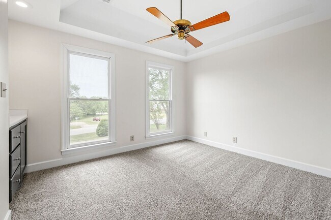 Building Photo - 108 Rolling Meadow Dr