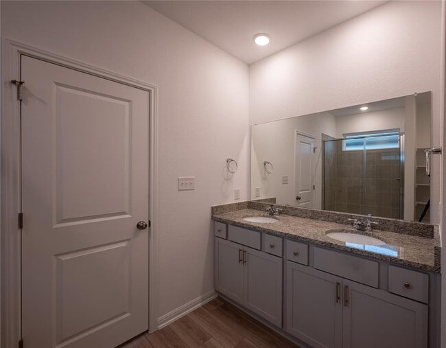 Building Photo - 524 Emory Crossing Blvd