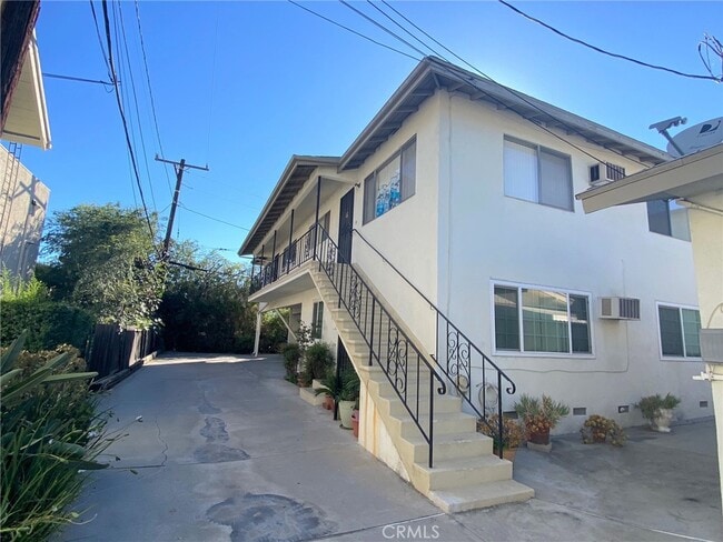 Primary Photo - 415 N 2nd St