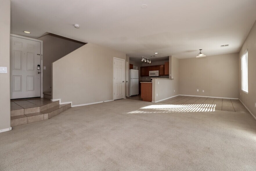 Building Photo - 22553 W Desert Bloom St