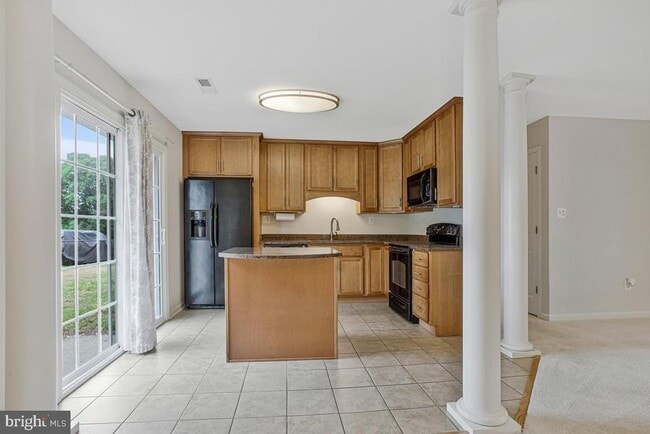 Building Photo - 1420 Knight Ave