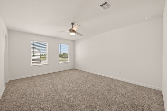 Building Photo - 3554 Shearwater St