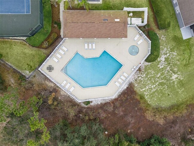 Building Photo - 7236 Somersworth Dr