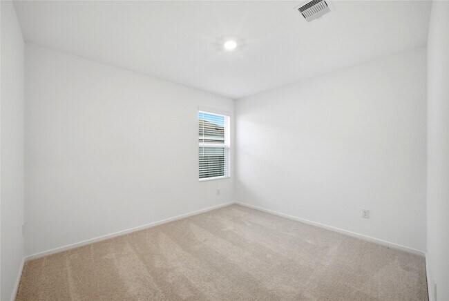 Building Photo - 25585 Rose Creek Dr