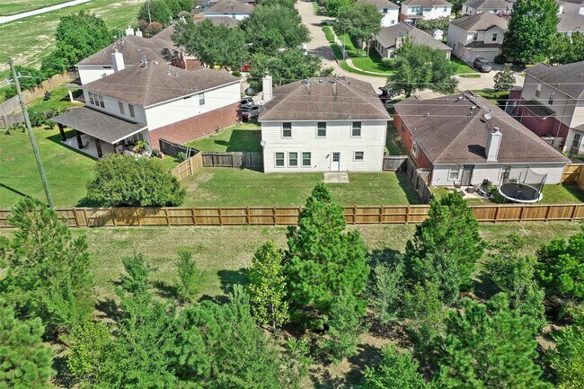 Building Photo - 20739 Stewart Crest Ln