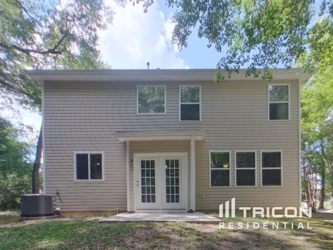 Building Photo - 244 Wild Olive Dr