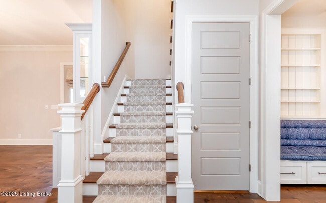 Building Photo - 9413 Civic Way