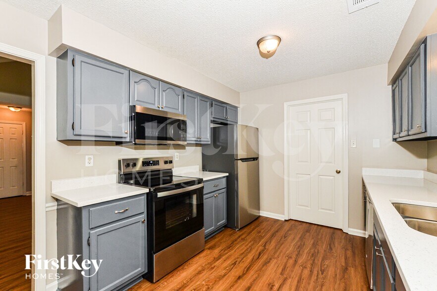 Building Photo - 4538 Kings Grant Dr