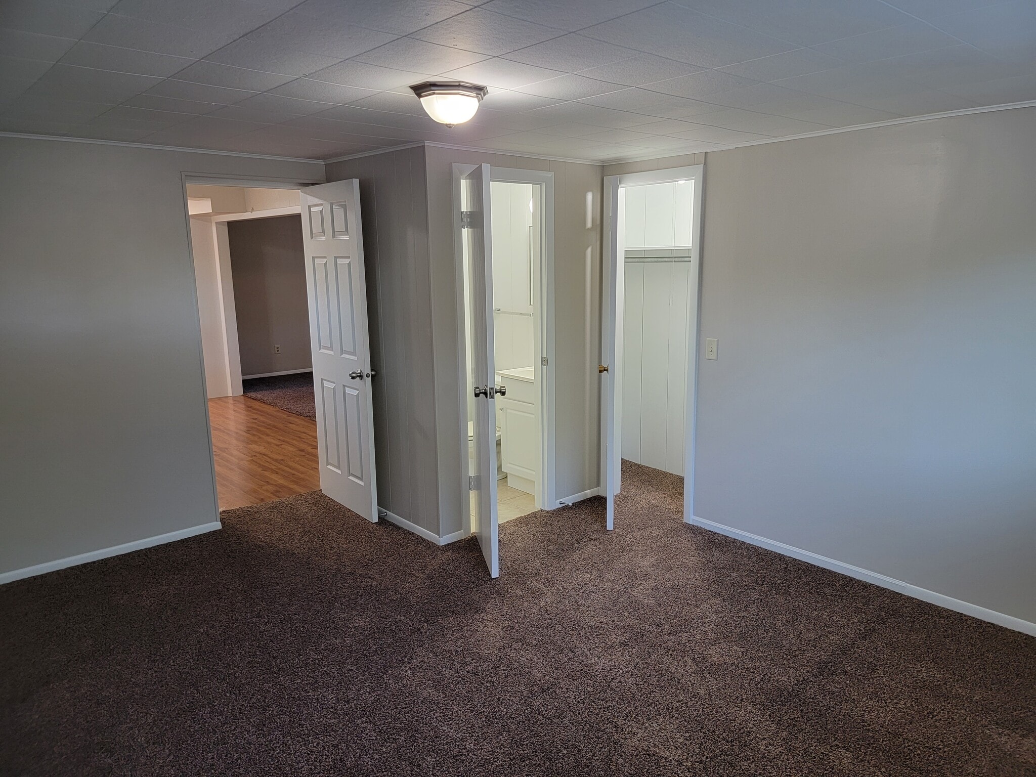 2nd bedroom - 308 Lewis St S