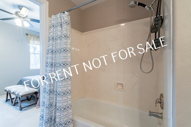 Building Photo - 12765 Walking Deer Pl