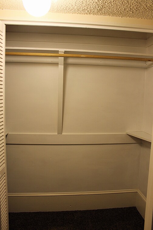 Building Photo - UPDATED DOWNTOWN ACROSS FROM COLONIAL CEME...