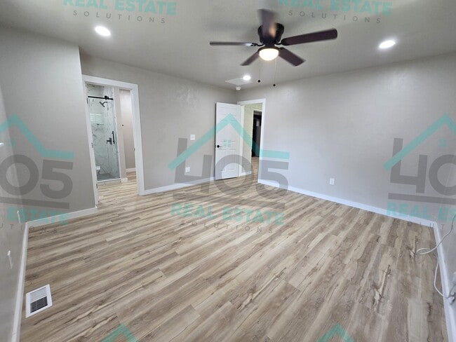 Building Photo - 3 Bedroom near Tinker AFB