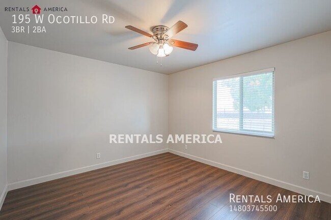 Building Photo - 3 ACRE Horse Property with 3bed 2 bath Hom...