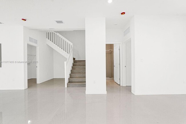 Building Photo - 22445 SW 125th Ave