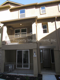 Building Photo - Wallis Ranch Townhome, a community with to...