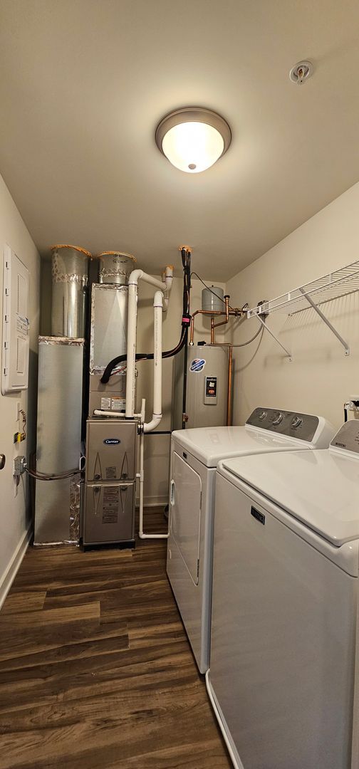 Building Photo - Emery Oak-2Br/2Ba Rental Home-First Floor