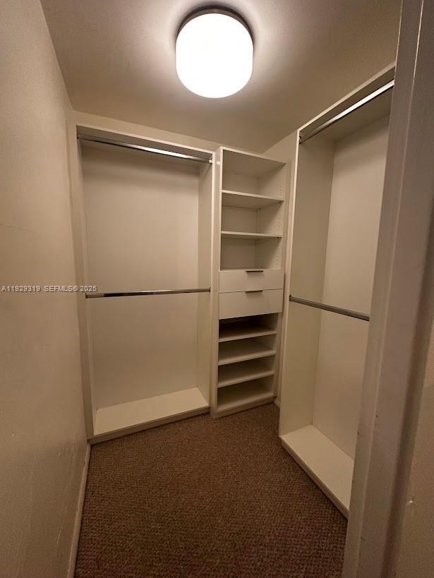 Building Photo - 5055 Collins Ave