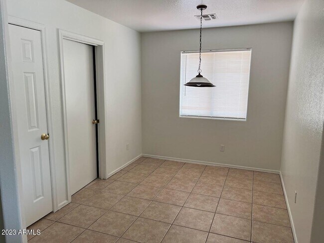 Building Photo - 3217 S 65th Dr