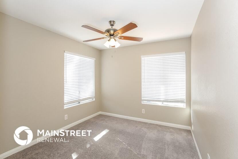 Building Photo - 5032 Jacarilla Ln