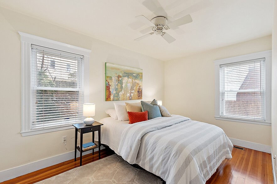 Bedroom #2 - 1900 Washington St