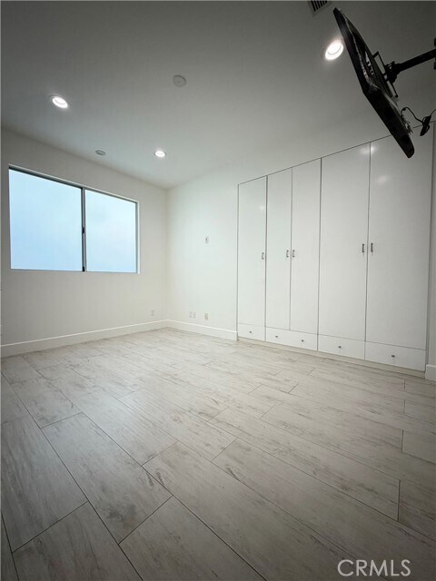 Building Photo - 7067 Middlesbury Ridge Cir