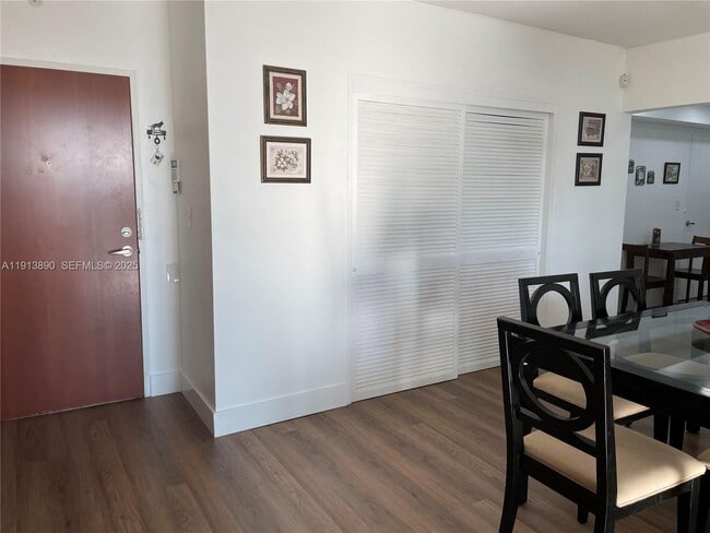 Building Photo - 3801 S Ocean Blvd