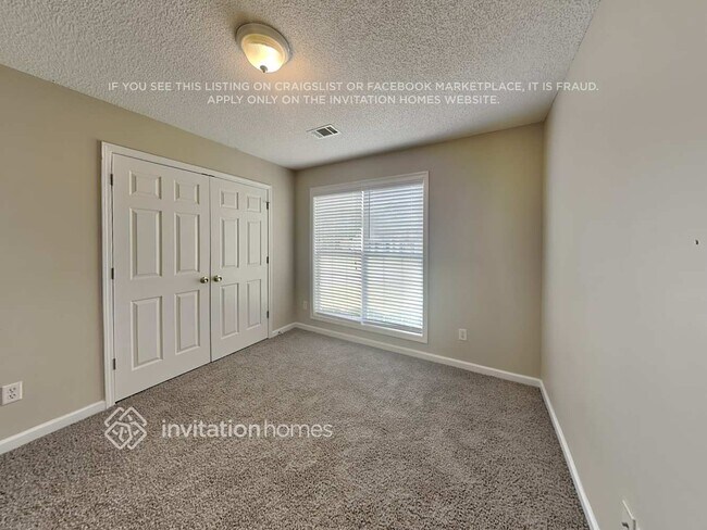 Building Photo - 4103 Lake Summit Ct
