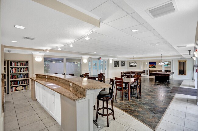 Building Photo - 1501 E Broward Blvd