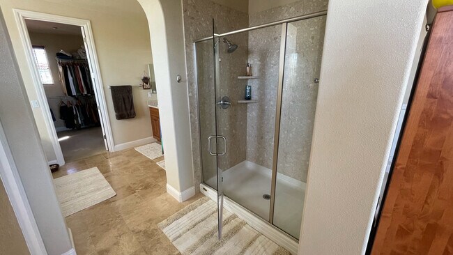 Master walk-in Shower - 297 Drummond Dr