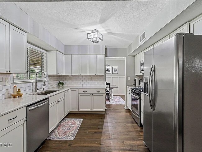 Building Photo - 6776 Copper Ridge Dr