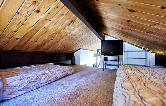 Building Photo - 33362 Carlock Dr