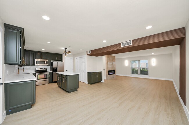 Building Photo - 14647 Perthshire Rd