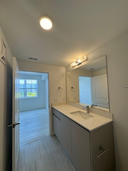 Building Photo - 5579 Millenia Park Blvd