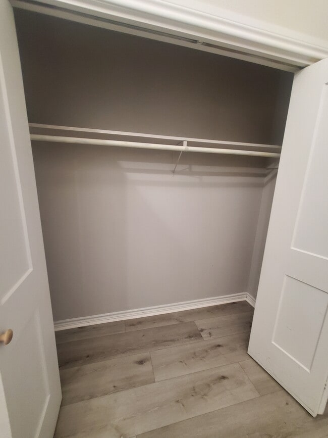 Building Photo - 12900 Walden Rd