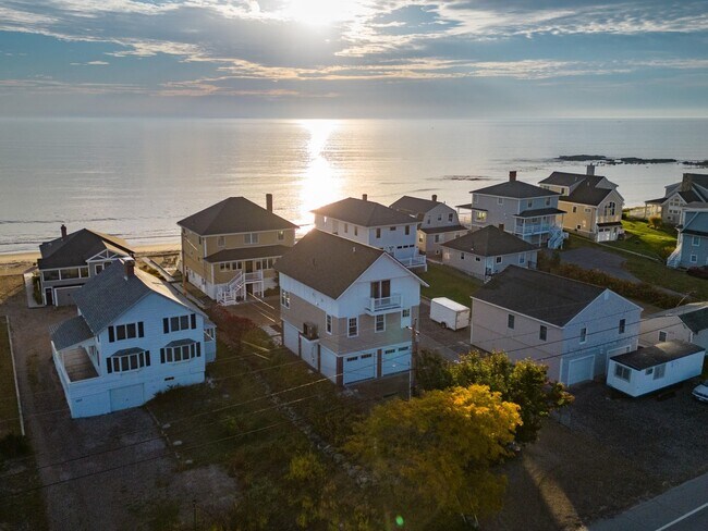 Building Photo - 1270 Ocean Blvd