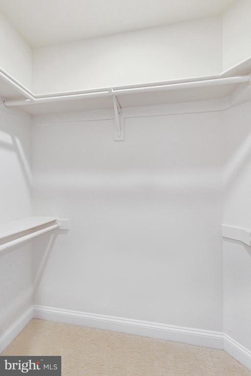 Building Photo - 10821 Symphony Park Dr