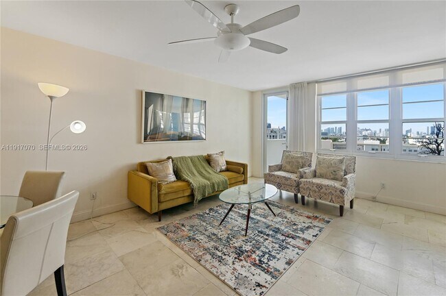 Building Photo - 100 Lincoln Rd