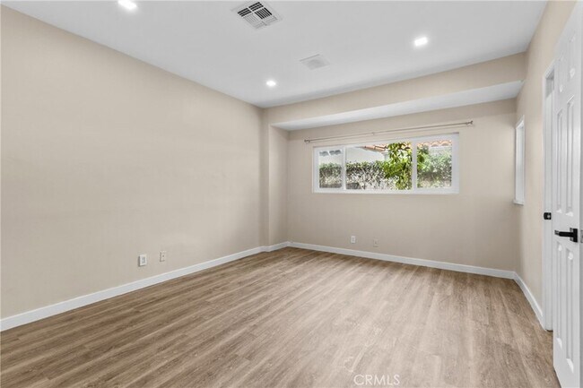 Building Photo - 6329 Warner Dr