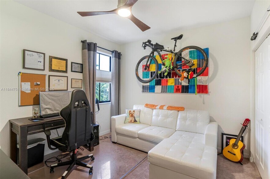 Building Photo - 12125 Vaquero Trails Dr