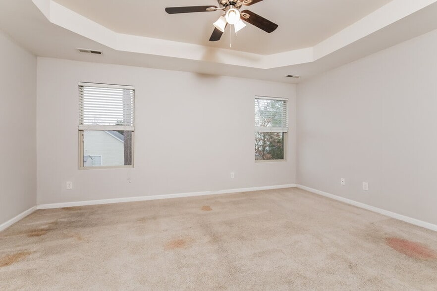 Building Photo - 1417 Ujamaa Dr