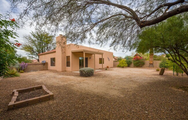 Building Photo - Beautiful Spacious NW home