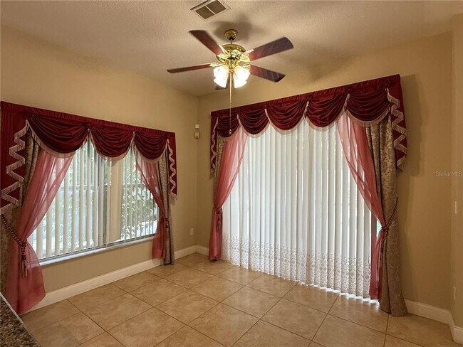 Building Photo - 1373 Foxforrest Cir