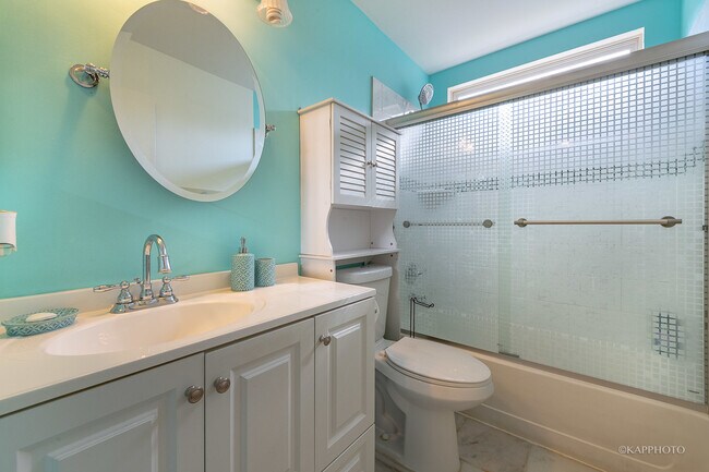 Building Photo - 2316 Periwinkle Ct