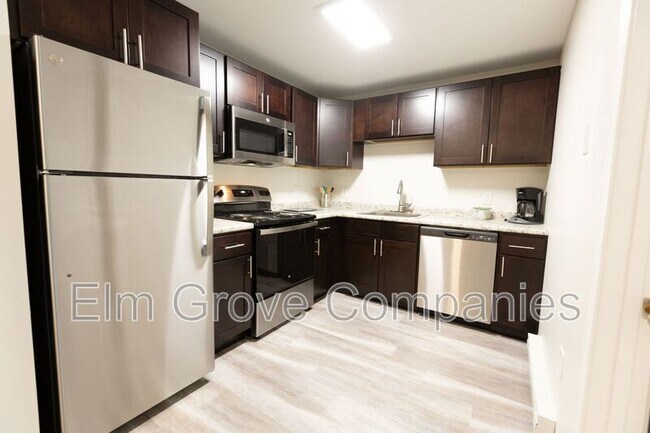 Building Photo - 94 Hemingway Dr